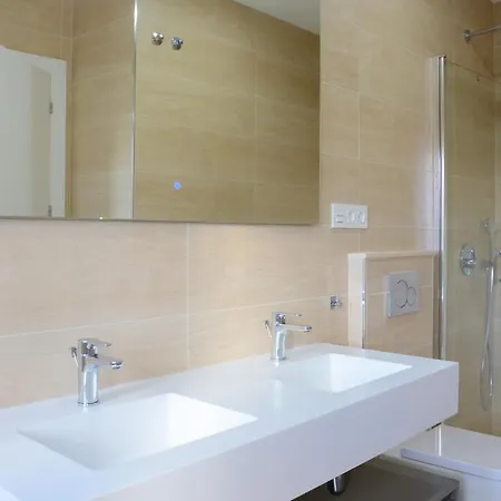Impressive Brand New Townhouse In El Romeral Calahonda Sitio de Calahonda